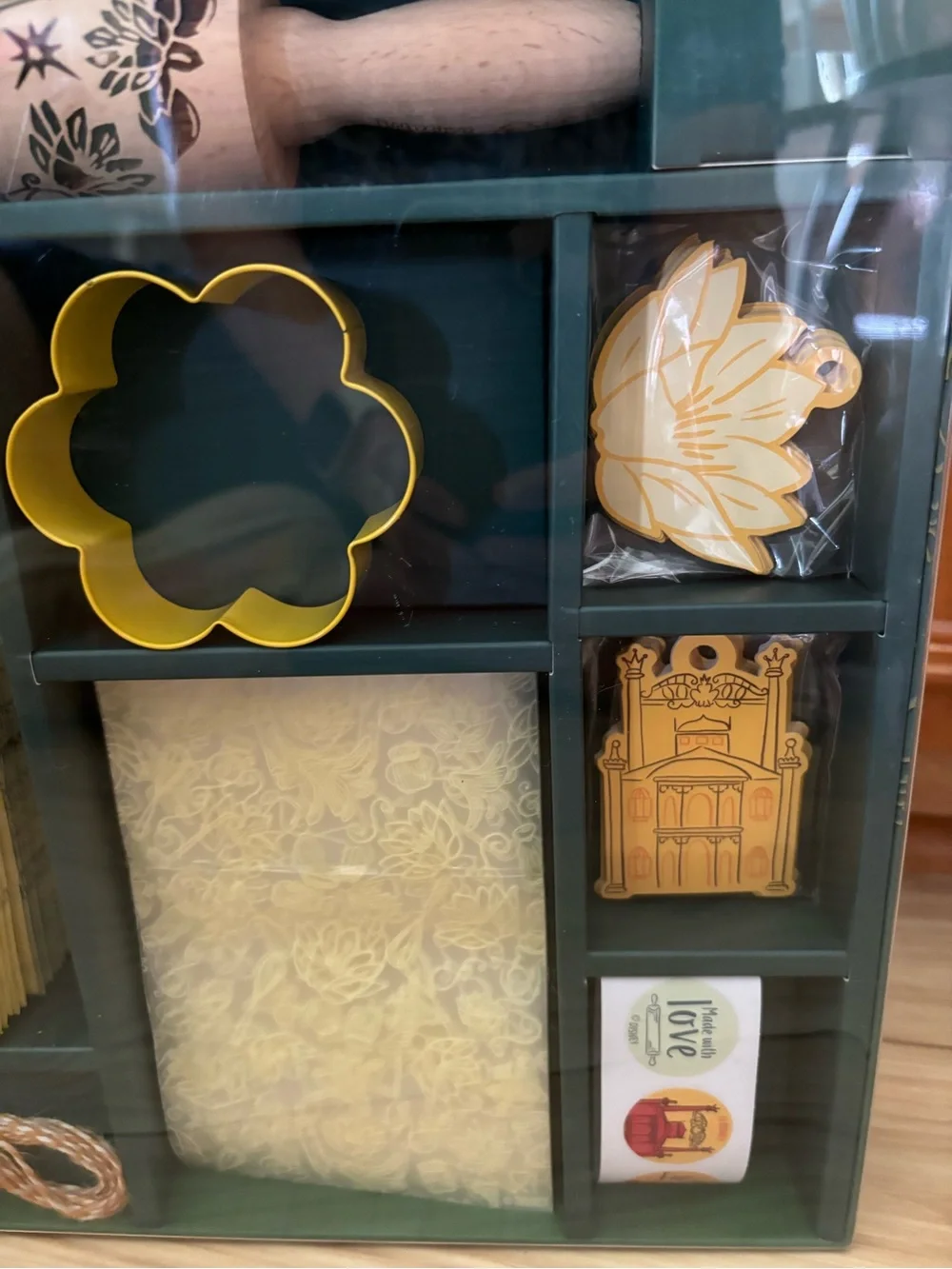 Disney Gift Set - The Princess And The Frog - Tiana Baking